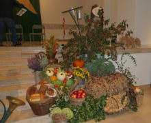 Erntedank Schmuck im Altarraum